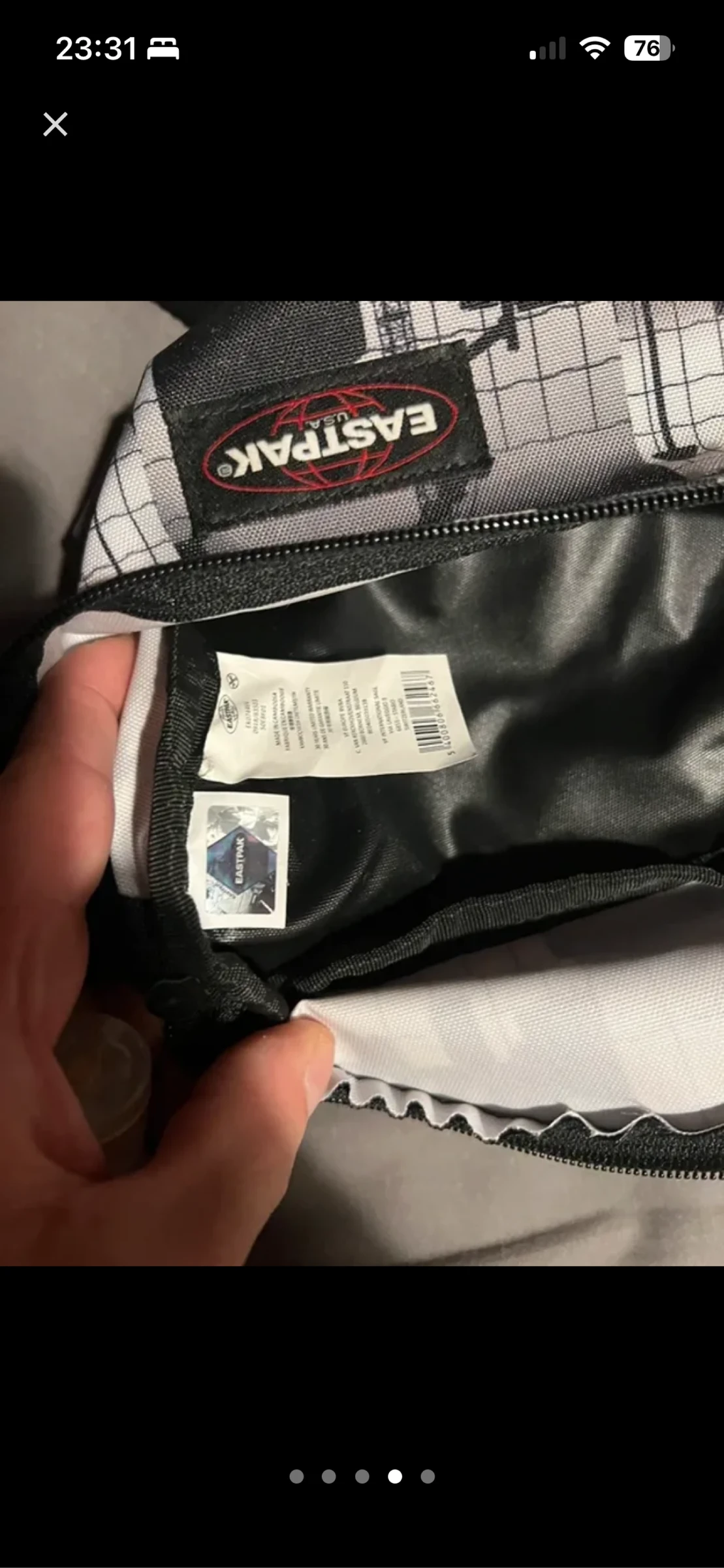 Eastpak checkered pattern sling bag – photo 5